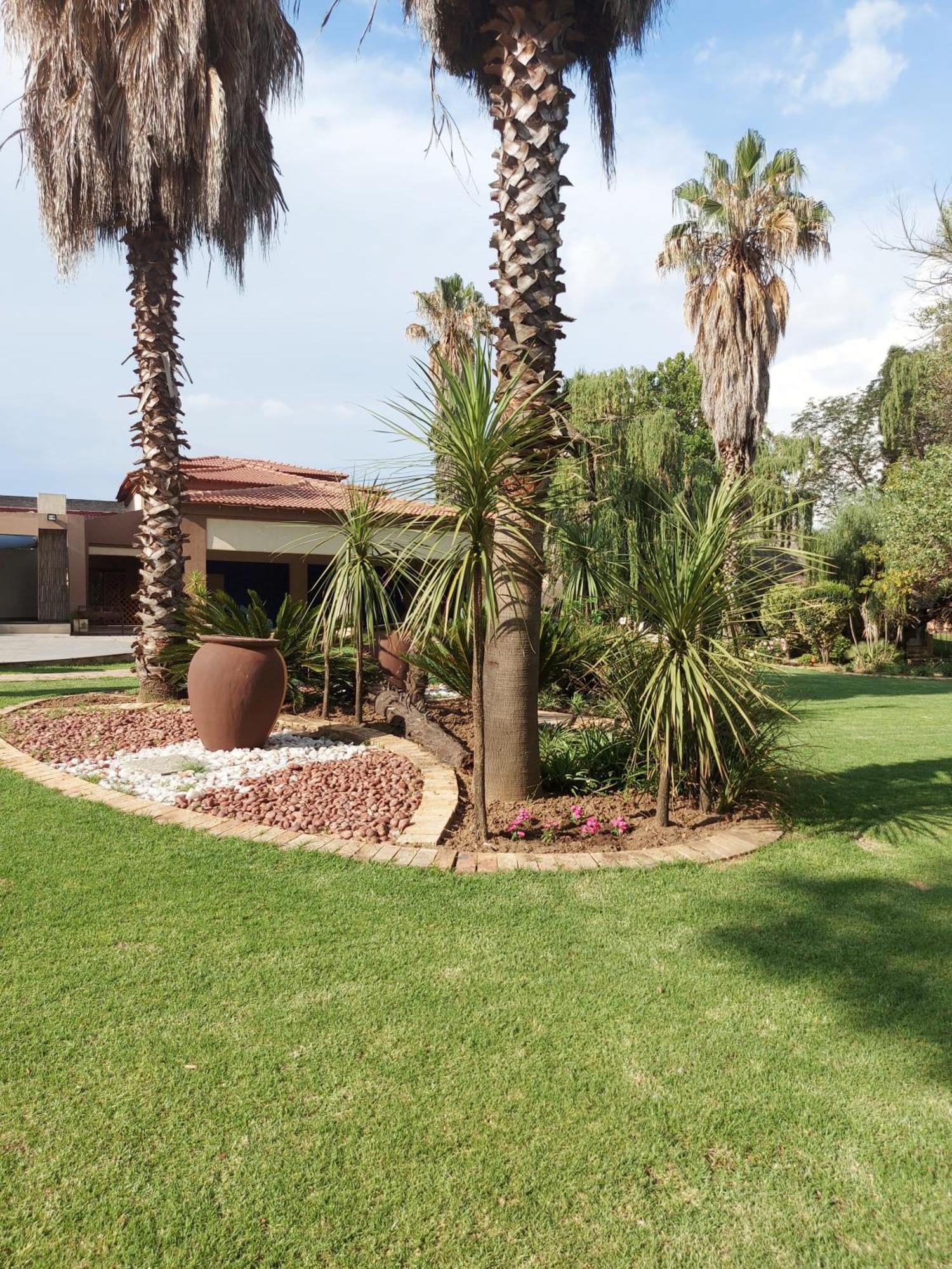 Lalamanzi River Lodge Vanderbijlpark Exterior photo